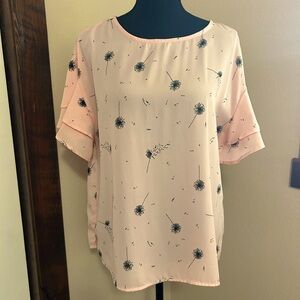 Large pink Elle short flouncy sleeve blouse
